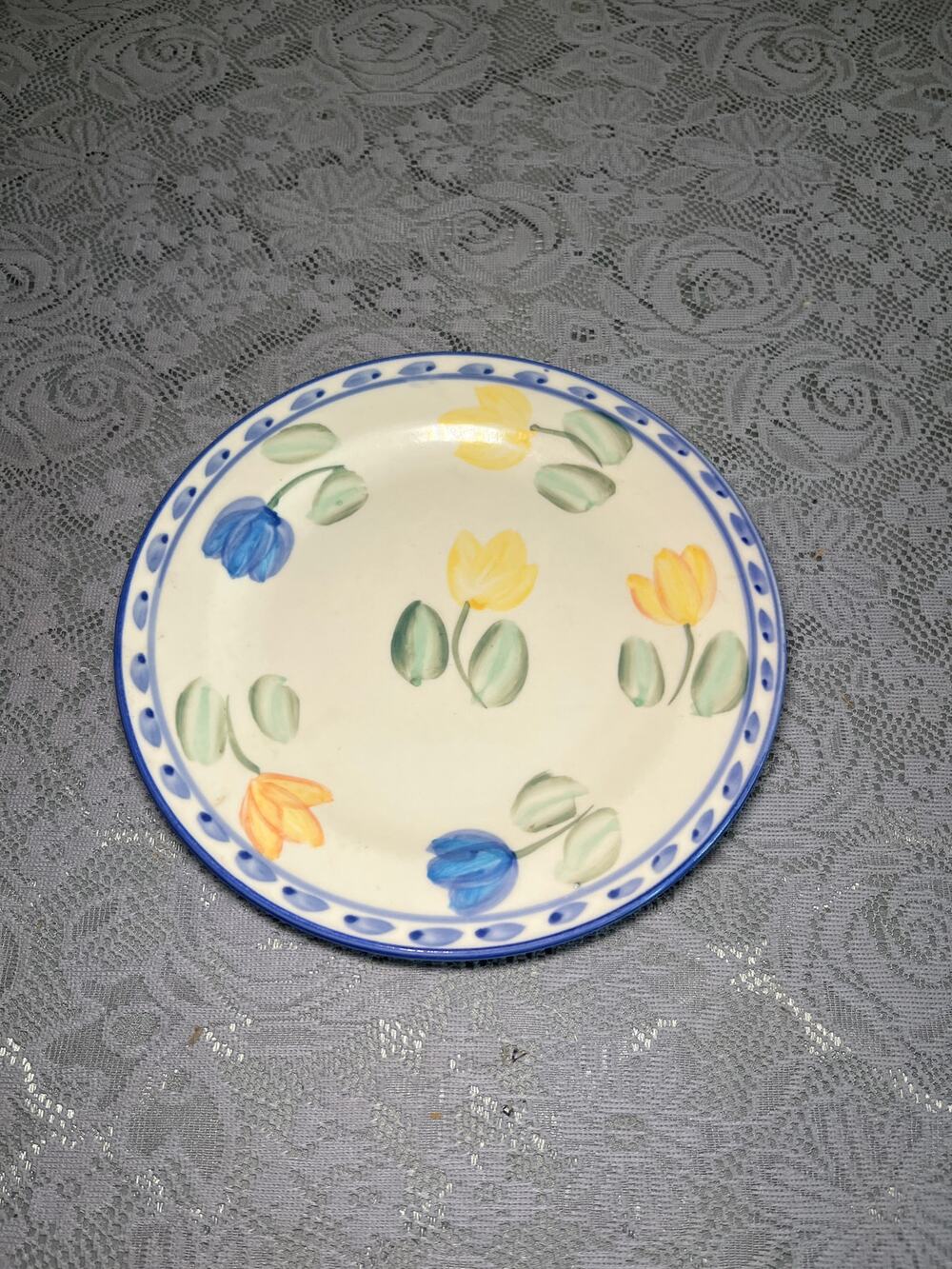 Montgomery Ward Tulip Hand Painted Salad Plate 8 in Blue Yellow Floral Single